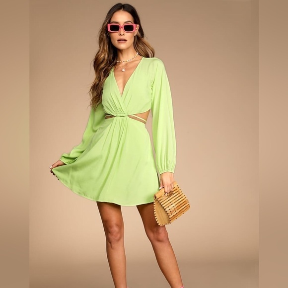 Lulus Lime Green Long Sleeve Cutout  Dress Size Large - Picture 1 of 12